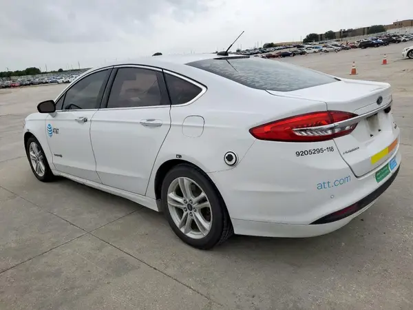 3FA6P0LUXJR118651 2018 FORD FUSION - Image 2
