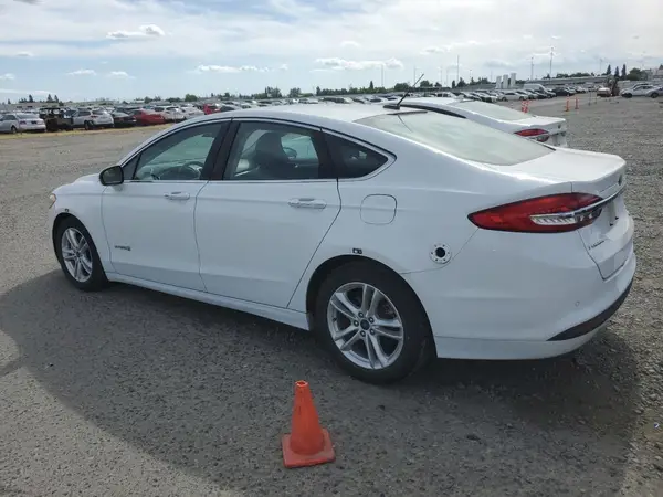 3FA6P0LUXJR118696 2018 FORD FUSION - Image 2