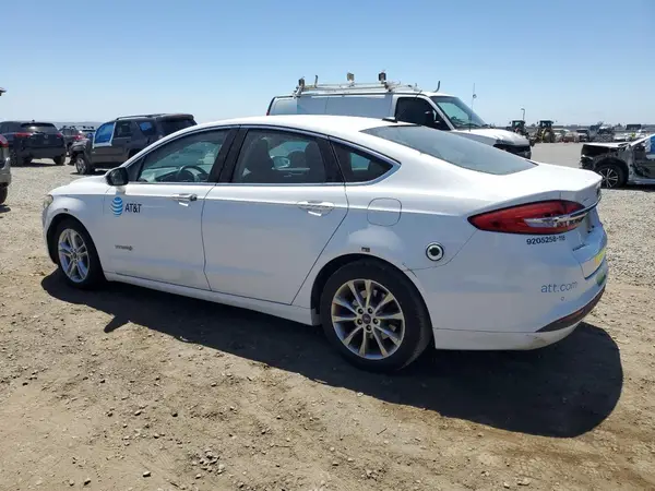 3FA6P0LUXJR118763 2018 FORD FUSION - Image 2