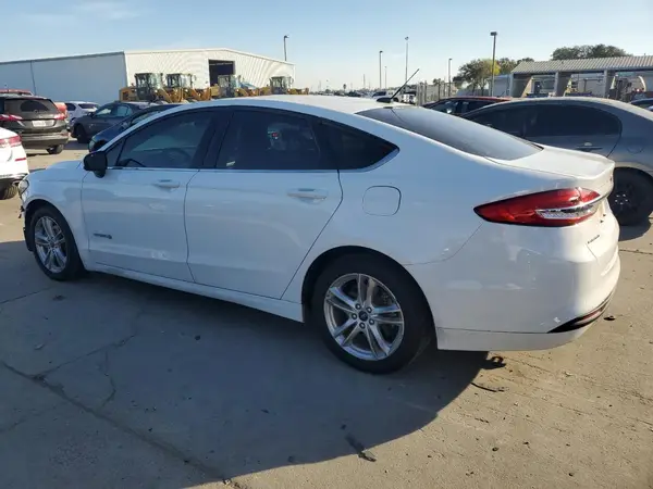 3FA6P0LUXJR124286 2018 FORD FUSION - Image 2