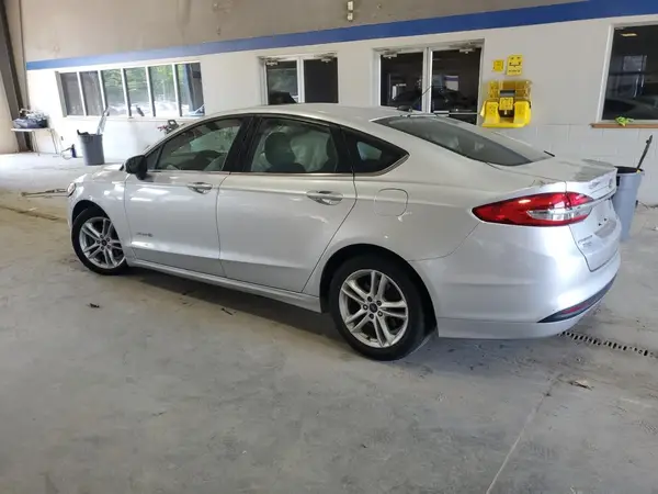 3FA6P0LUXJR124823 2018 FORD FUSION - Image 2