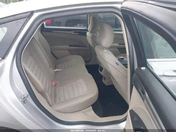 3FA6P0LUXJR127916 2018 FORD FUSION - Image 8