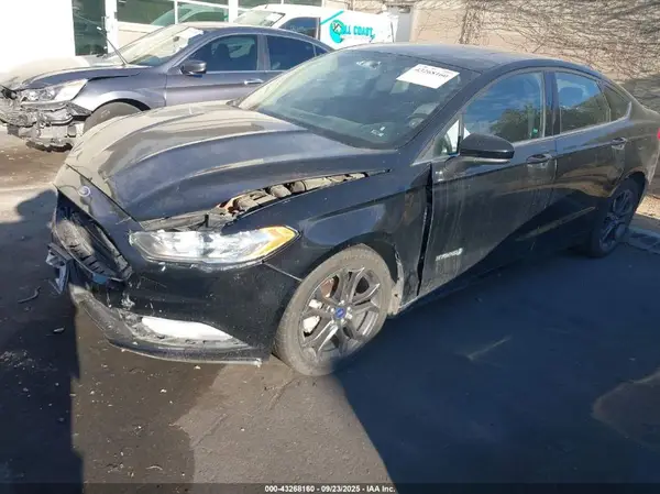 3FA6P0LUXJR128080 2018 FORD FUSION - Image 2