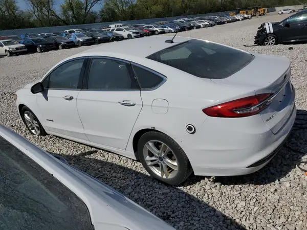 3FA6P0LUXJR129861 2018 FORD FUSION - Image 2