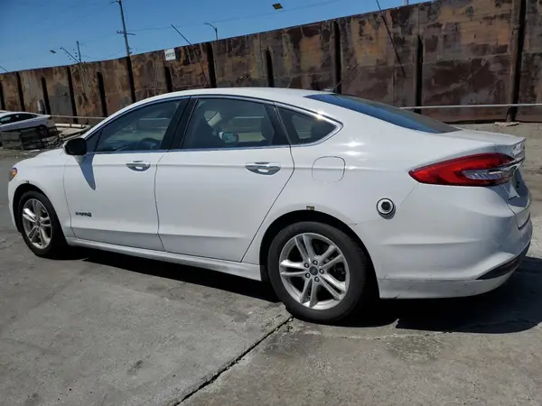3FA6P0LUXJR129956 2018 FORD FUSION - Image 2