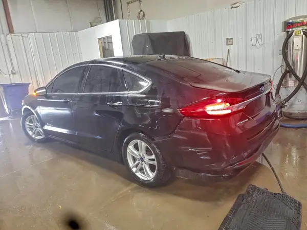 3FA6P0LUXJR140312 2018 FORD FUSION - Image 2