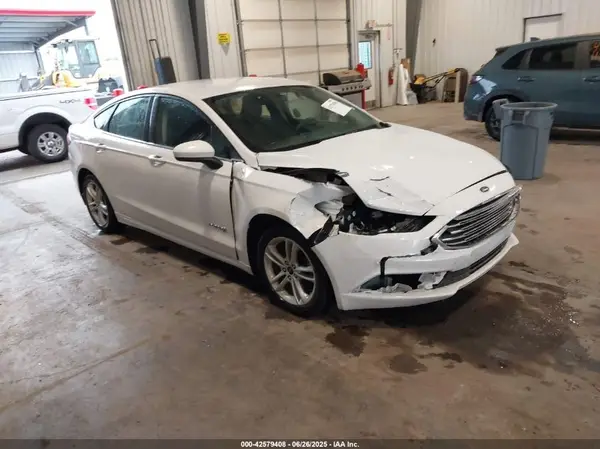 3FA6P0LUXJR141721 2018 FORD FUSION - Image 1
