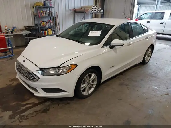 3FA6P0LUXJR141721 2018 FORD FUSION - Image 2
