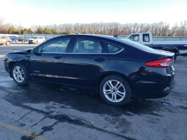 3FA6P0LUXJR147535 2018 FORD FUSION - Image 2