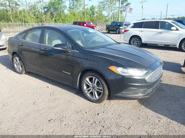 3FA6P0LUXJR152282 2018 FORD FUSION - Image 1