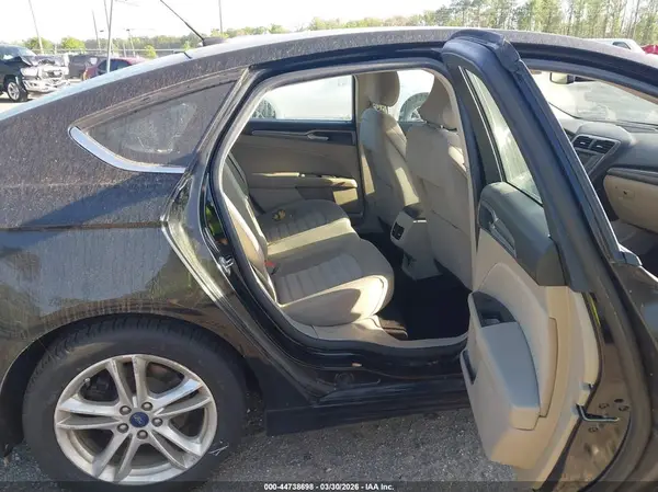 3FA6P0LUXJR152282 2018 FORD FUSION - Image 8