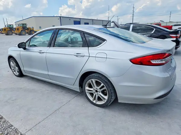 3FA6P0LUXJR152606 2018 FORD FUSION - Image 2