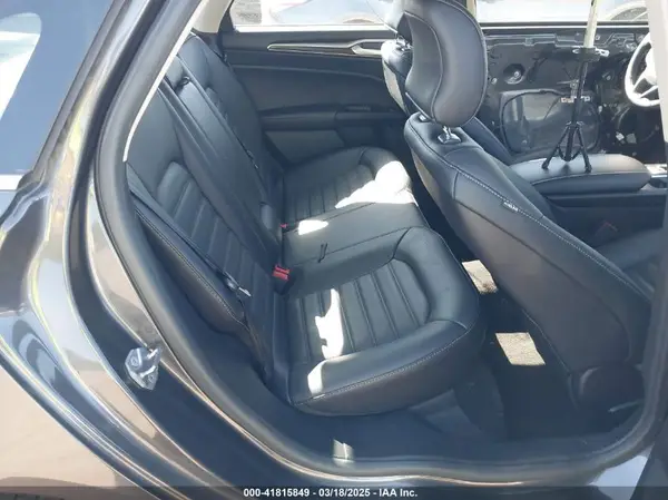 3FA6P0LUXJR157689 2018 FORD FUSION - Image 8
