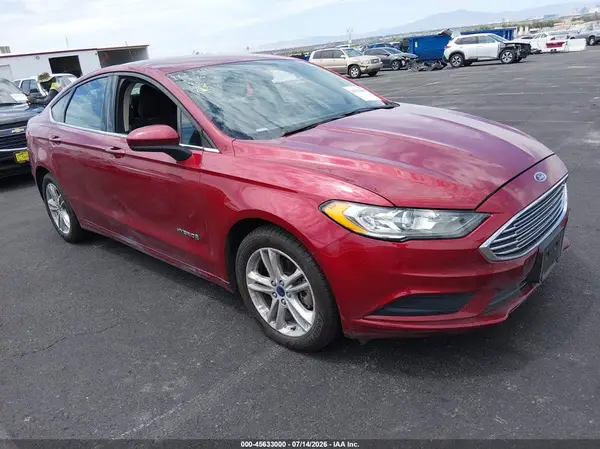 3FA6P0LUXJR158728 2018 FORD FUSION - Image 1