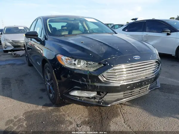 3FA6P0LUXJR161449 2018 FORD FUSION - Image 1