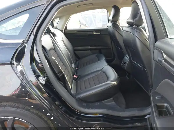 3FA6P0LUXJR161449 2018 FORD FUSION - Image 8