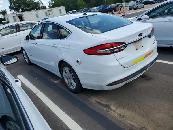 3FA6P0LUXJR163525 2018 FORD FUSION - Image 2