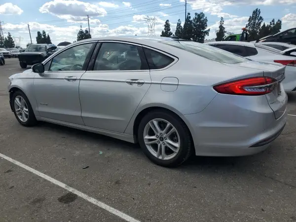 3FA6P0LUXJR167493 2018 FORD FUSION - Image 2