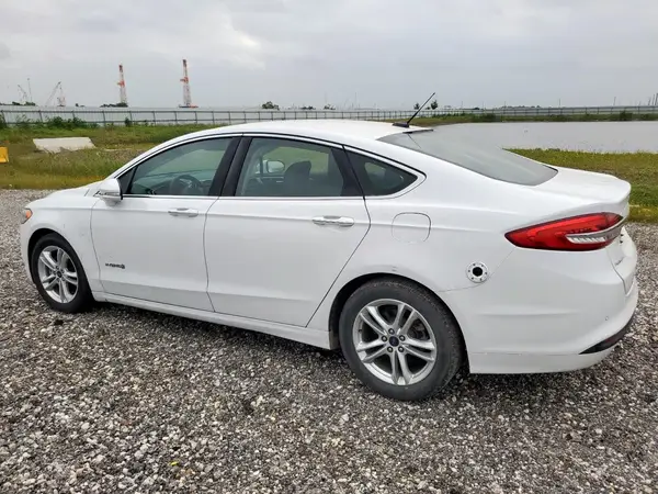 3FA6P0LUXJR171527 2018 FORD FUSION - Image 2