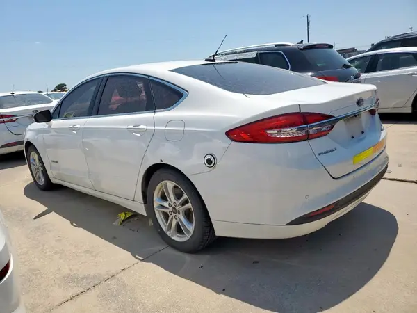 3FA6P0LUXJR171642 2018 FORD FUSION - Image 2