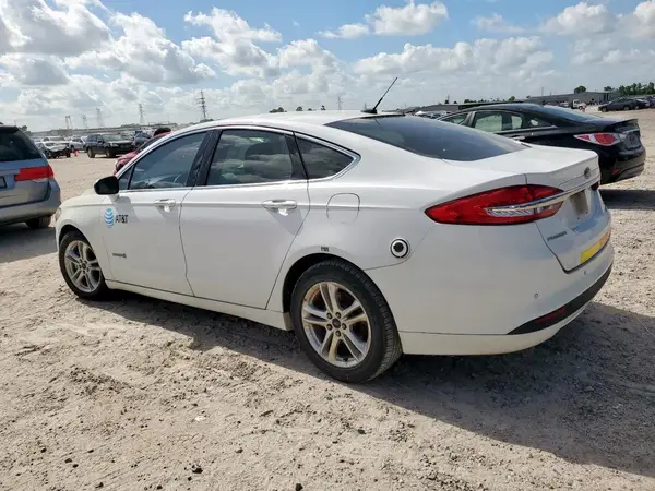 3FA6P0LUXJR171740 2018 FORD FUSION - Image 2