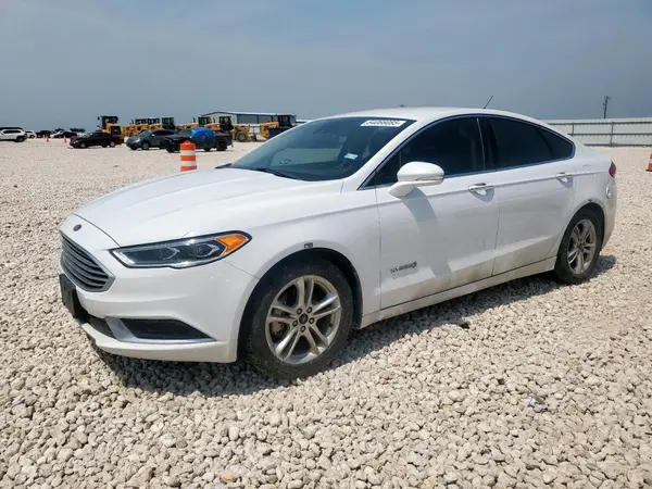 3FA6P0LUXJR171821 2018 FORD FUSION - Image 1