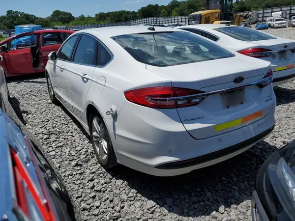 3FA6P0LUXJR171947 2018 FORD FUSION - Image 2