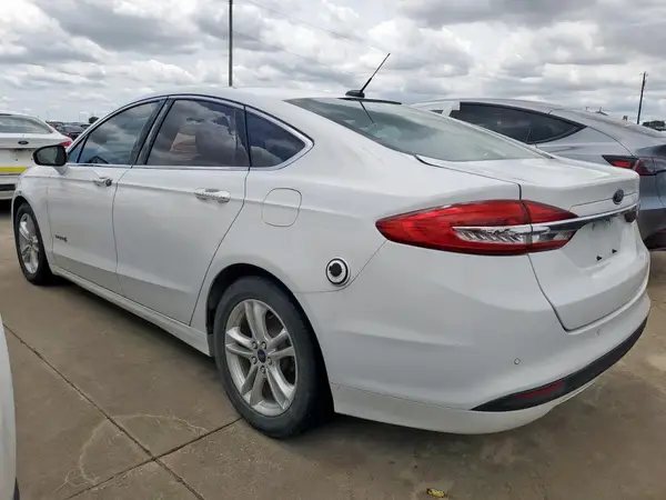 3FA6P0LUXJR171981 2018 FORD FUSION - Image 2