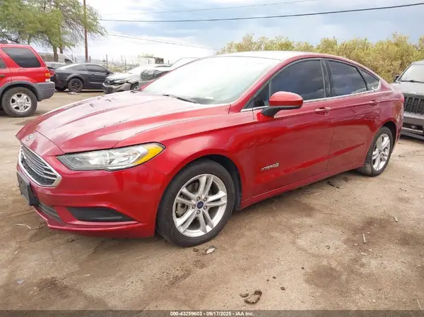3FA6P0LUXJR173312 2018 FORD FUSION - Image 2