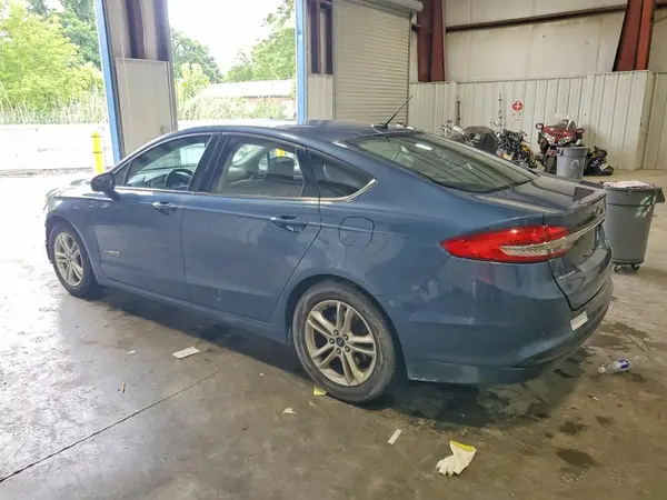 3FA6P0LUXJR185346 2018 FORD FUSION - Image 2
