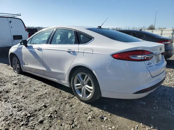 3FA6P0LUXJR188134 2018 FORD FUSION - Image 2