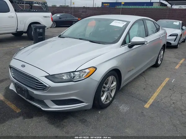 3FA6P0LUXJR198355 2018 FORD FUSION - Image 2