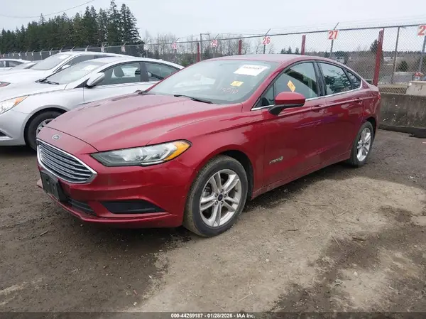 3FA6P0LUXJR205515 2018 FORD FUSION - Image 2