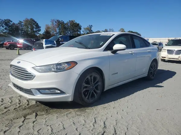 3FA6P0LUXJR206213 2018 FORD FUSION - Image 1