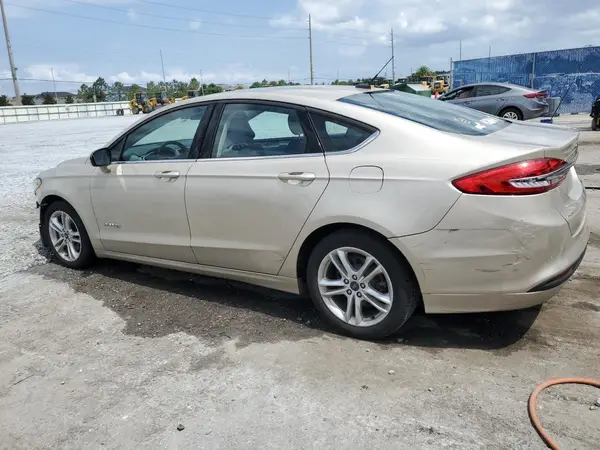 3FA6P0LUXJR221097 2018 FORD FUSION - Image 2