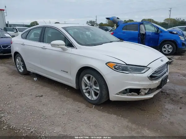3FA6P0LUXJR232245 2018 FORD FUSION - Image 1