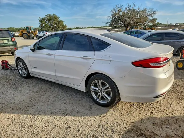 3FA6P0LUXJR235405 2018 FORD FUSION - Image 2