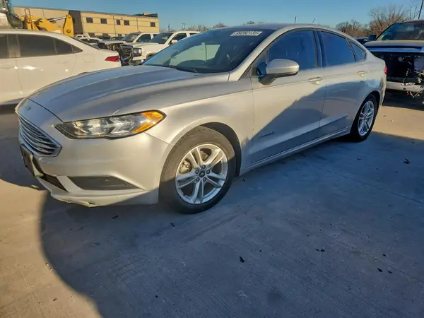 3FA6P0LUXJR250325 2018 FORD FUSION - Image 1