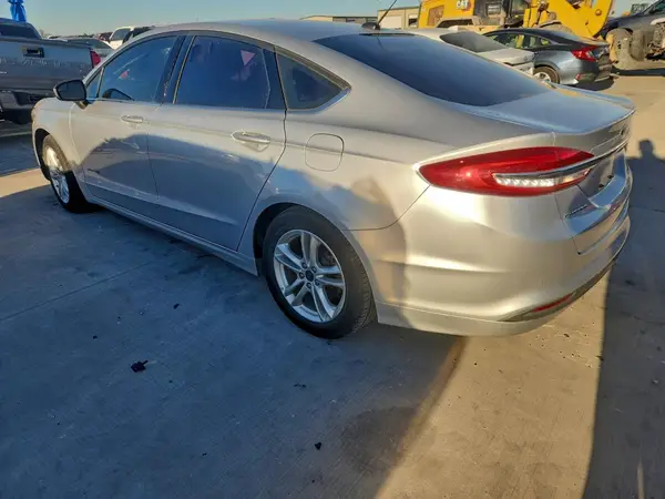 3FA6P0LUXJR250325 2018 FORD FUSION - Image 2
