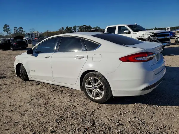 3FA6P0LUXJR261180 2018 FORD FUSION - Image 2