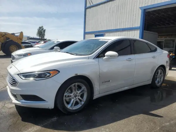 3FA6P0LUXJR278626 2018 FORD FUSION - Image 1