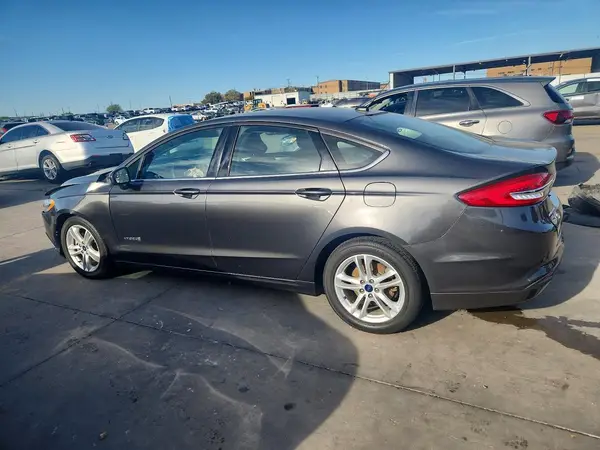 3FA6P0LUXJR287326 2018 FORD FUSION - Image 2