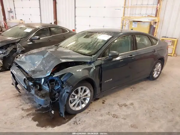 3FA6P0LUXKR100605 2019 FORD FUSION - Image 2