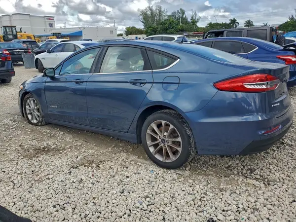 3FA6P0LUXKR106954 2019 FORD FUSION - Image 2
