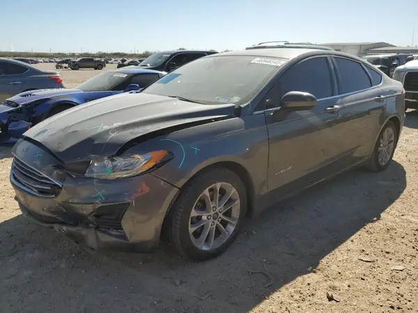3FA6P0LUXKR107053 2019 FORD FUSION - Image 1