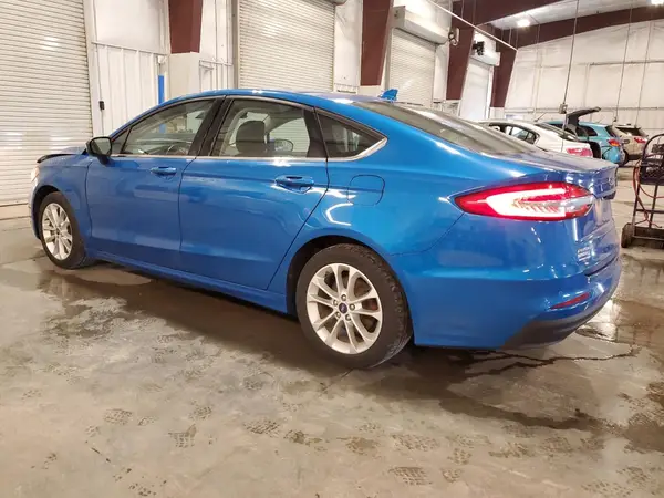 3FA6P0LUXKR110471 2019 FORD FUSION - Image 2