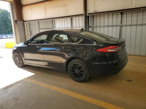 3FA6P0LUXKR119235 2019 FORD FUSION - Image 2