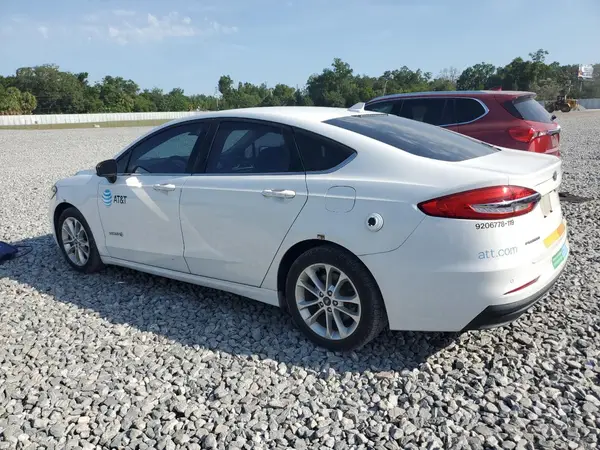 3FA6P0LUXKR119302 2019 FORD FUSION - Image 2