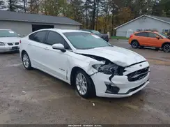 3FA6P0LUXKR121888 2019 FORD FUSION