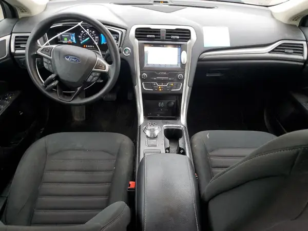 3FA6P0LUXKR124810 2019 FORD FUSION - Image 8